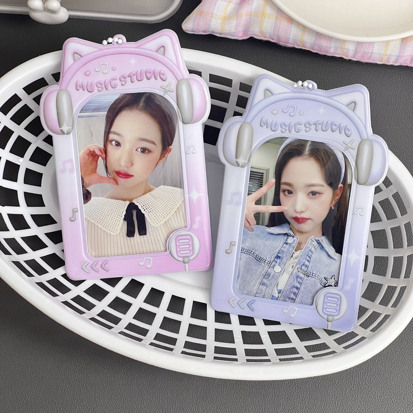 PVC Kpop Photocard Holder - Headphone with Pink/Purple color